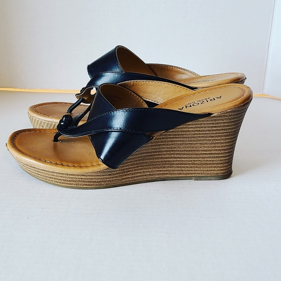 Arizona Platform Sandals Size9 - Picture 3 of 7
